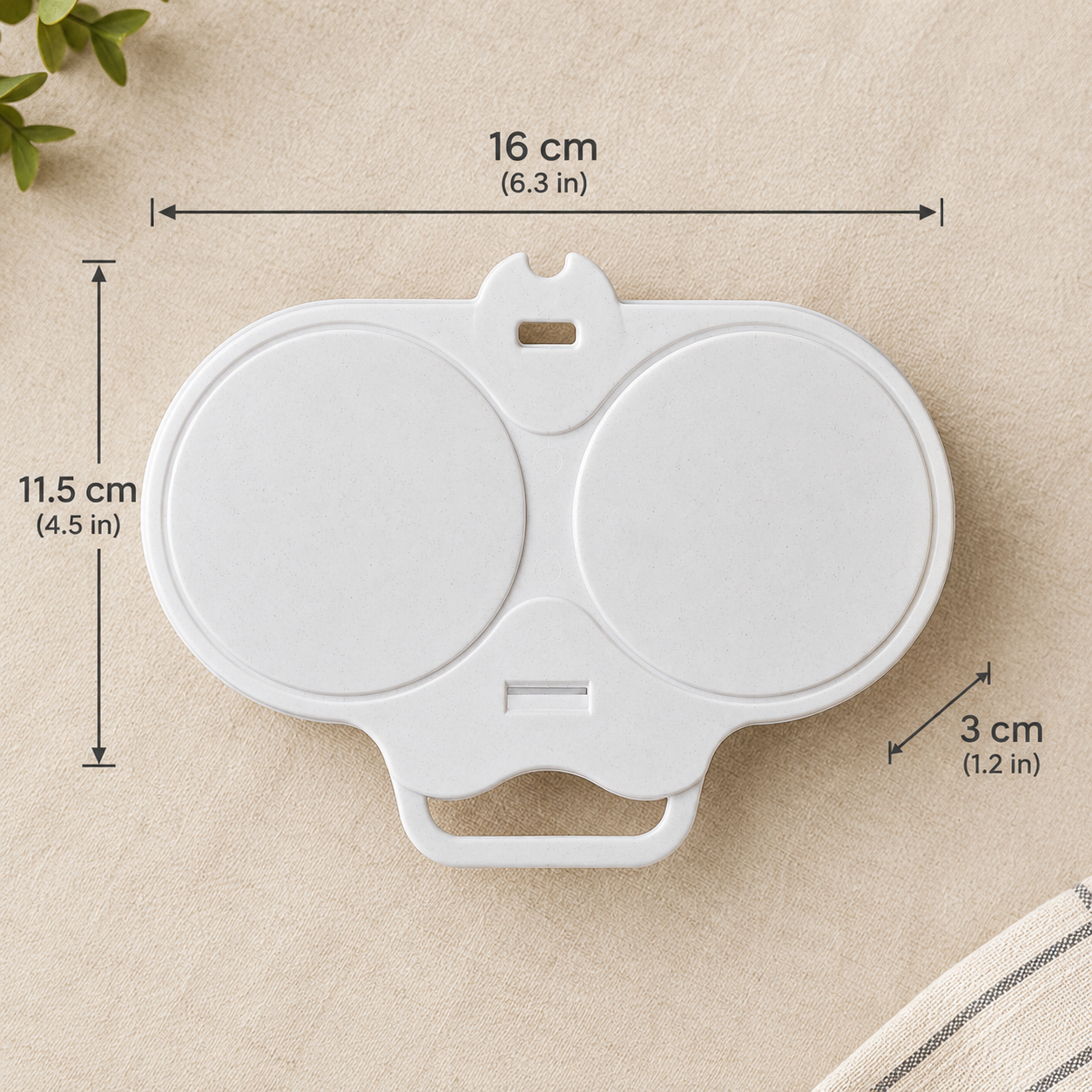 Microwave Egg Cooker Pro dimensions: 16 centimetres wide, 11.5 centimetres tall and 3 centimetres deep