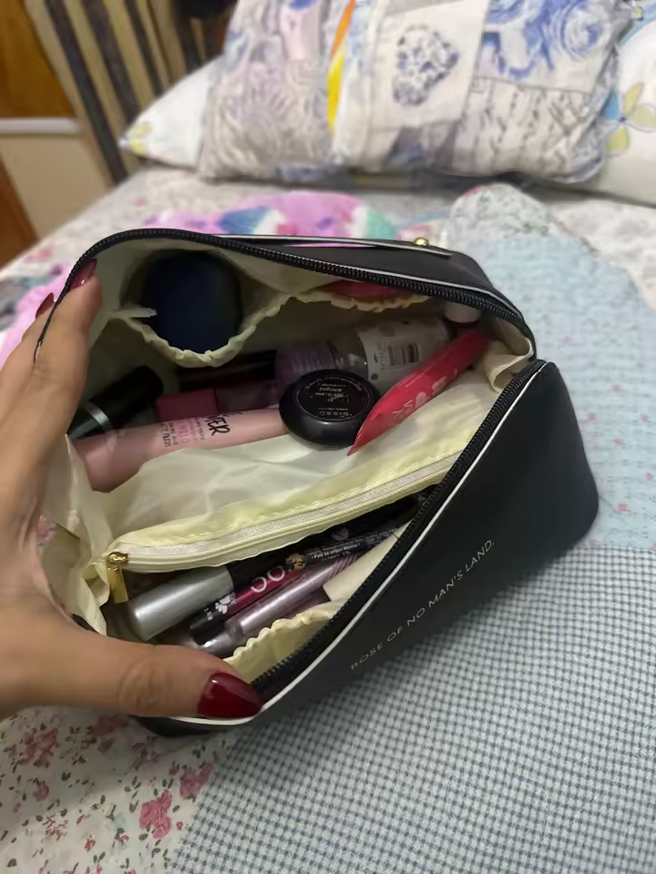 Avaliação de Mariana A.: organizador na cor Preta