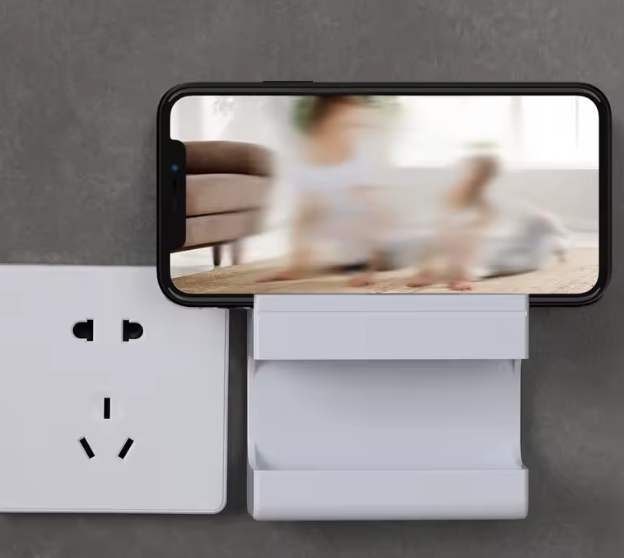 Customer photo of the white wall organiser